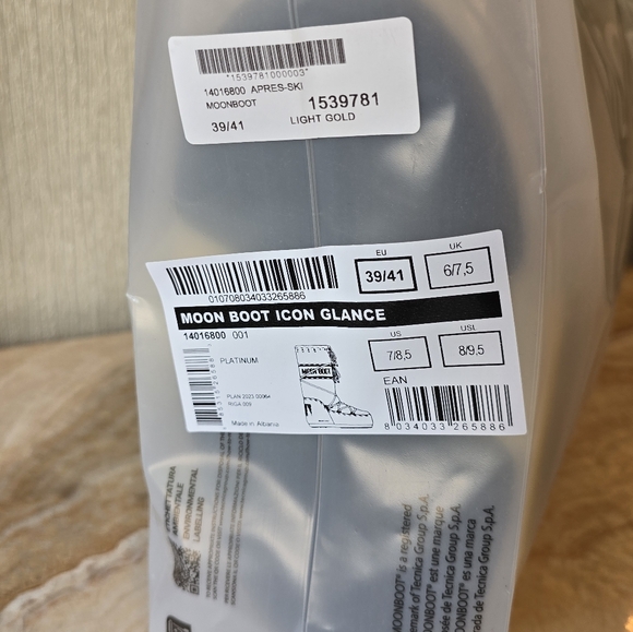 Moon Boot Icon Glance Snow Boots - Picture 7 of 16